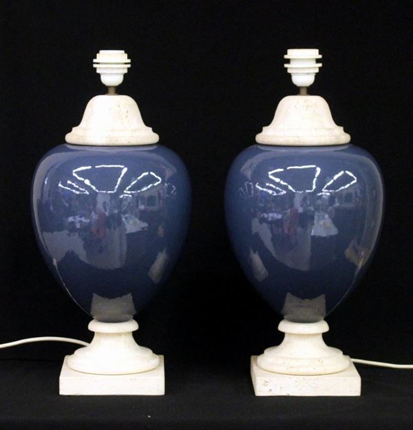 Coppia di lampade da tavolo, sec. XX&nbsp;&nbsp;&nbsp;&nbsp;&nbsp;&nbsp;&nbsp;&nbsp;&nbsp;&nbsp;&nbsp;&nbsp;&nbsp;&nbsp;&nbsp;&nbsp;&nbsp;&nbsp;&nbsp;&nbsp;&nbsp;&nbsp;&nbsp;&nbsp;&nbsp;&nbsp;&nbsp;&nbsp;&nbsp;&nbsp;&nbsp;&nbsp;&nbsp;&nbsp;&nbsp;&nbsp;&nbsp;&nbsp;