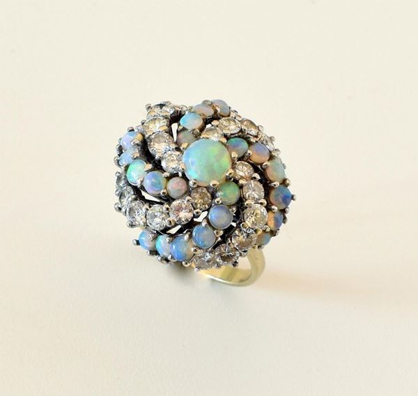 ANELLO IN ORO BIANCO 18 KT DIAMANTI E OPALI&nbsp;&nbsp;&nbsp;&nbsp;&nbsp;&nbsp;&nbsp;&nbsp;&nbsp;&nbsp;&nbsp;&nbsp;&nbsp;&nbsp;&nbsp;&nbsp;&nbsp;&nbsp;&nbsp;&nbsp;&nbsp;&nbsp;&nbsp;&nbsp;&nbsp;&nbsp;&nbsp;&nbsp;&nbsp;&nbsp;&nbsp;