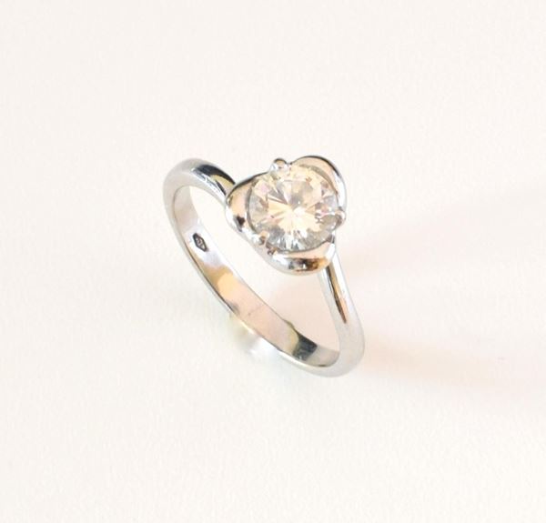 ANELLO IN ORO BIANCO 18 KT E DIAMANTE&nbsp;&nbsp;&nbsp;&nbsp;&nbsp;&nbsp;&nbsp;&nbsp;&nbsp;&nbsp;&nbsp;&nbsp;&nbsp;&nbsp;&nbsp;&nbsp;&nbsp;&nbsp;&nbsp;&nbsp;&nbsp;&nbsp;&nbsp;&nbsp;&nbsp;&nbsp;&nbsp;&nbsp;&nbsp;&nbsp;&nbsp;&nbsp;&nbsp;&nbsp;&nbsp;&nbsp;&nbsp;