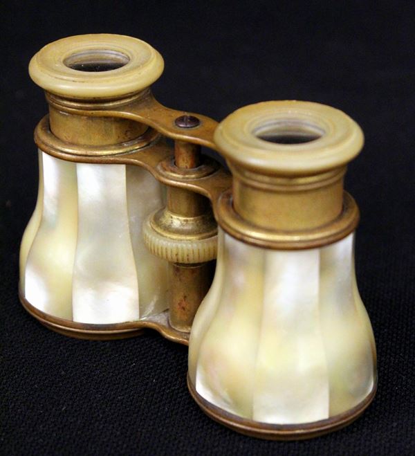 Binocolo da teatro, fine sec. XIX&nbsp;&nbsp;&nbsp;&nbsp;&nbsp;&nbsp;&nbsp;&nbsp;&nbsp;&nbsp;&nbsp;&nbsp;&nbsp;&nbsp;&nbsp;&nbsp;&nbsp;&nbsp;&nbsp;&nbsp;&nbsp;&nbsp;&nbsp;&nbsp;&nbsp;&nbsp;&nbsp;&nbsp;&nbsp;&nbsp;&nbsp;&nbsp;&nbsp;&nbsp;&nbsp;&nbsp;&nbsp;&nbsp;&nbsp;&nbsp;&nbsp;