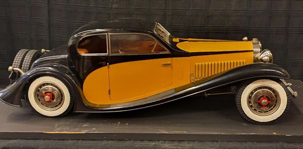 Modellino di auto Bugatti, sec. XX&nbsp;&nbsp;&nbsp;&nbsp;&nbsp;&nbsp;&nbsp;&nbsp;&nbsp;&nbsp;&nbsp;&nbsp;&nbsp;&nbsp;&nbsp;&nbsp;&nbsp;&nbsp;&nbsp;&nbsp;&nbsp;&nbsp;&nbsp;&nbsp;&nbsp;&nbsp;&nbsp;&nbsp;&nbsp;&nbsp;&nbsp;&nbsp;&nbsp;&nbsp;&nbsp;&nbsp;&nbsp;&nbsp;&nbsp;&nbsp;