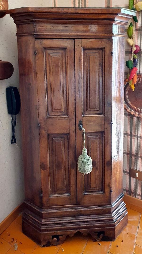 Angoliera, in stile 700                                                   