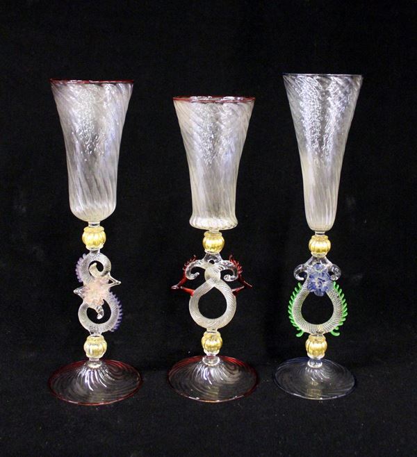 Tre bicchieri a calice, Murano, sec. XX&nbsp;&nbsp;&nbsp;&nbsp;&nbsp;&nbsp;&nbsp;&nbsp;&nbsp;&nbsp;&nbsp;&nbsp;&nbsp;&nbsp;&nbsp;&nbsp;&nbsp;&nbsp;&nbsp;&nbsp;&nbsp;&nbsp;&nbsp;&nbsp;&nbsp;&nbsp;&nbsp;&nbsp;&nbsp;&nbsp;&nbsp;&nbsp;&nbsp;&nbsp;&nbsp;