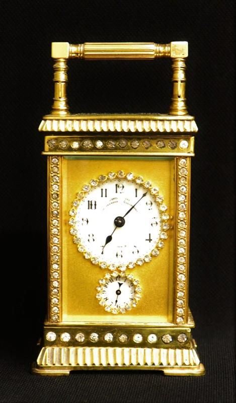 Ufficialina, inizi sec. XX, in bronzo dorato con decori a&nbsp;&nbsp;&nbsp;&nbsp;&nbsp;&nbsp;&nbsp;&nbsp;&nbsp;&nbsp;&nbsp;&nbsp;&nbsp;&nbsp;&nbsp;&nbsp;&nbsp;