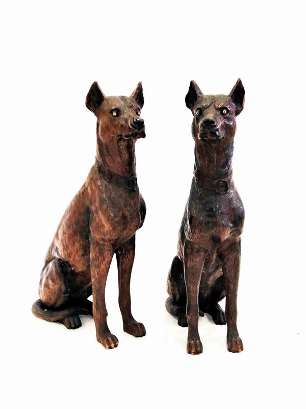 Coppia di sculture in legno, sec. XX&nbsp;&nbsp;&nbsp;&nbsp;&nbsp;&nbsp;&nbsp;&nbsp;&nbsp;&nbsp;&nbsp;&nbsp;&nbsp;&nbsp;&nbsp;&nbsp;&nbsp;&nbsp;&nbsp;&nbsp;&nbsp;&nbsp;&nbsp;&nbsp;&nbsp;&nbsp;&nbsp;&nbsp;&nbsp;&nbsp;&nbsp;&nbsp;&nbsp;&nbsp;&nbsp;&nbsp;&nbsp;&nbsp;