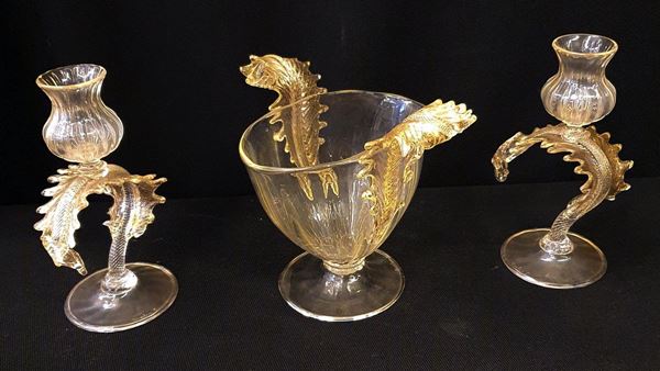 Vaso e coppia di candelieri, sec. XX&nbsp;&nbsp;&nbsp;&nbsp;&nbsp;&nbsp;&nbsp;&nbsp;&nbsp;&nbsp;&nbsp;&nbsp;&nbsp;&nbsp;&nbsp;&nbsp;&nbsp;&nbsp;&nbsp;&nbsp;&nbsp;&nbsp;&nbsp;&nbsp;&nbsp;&nbsp;&nbsp;&nbsp;&nbsp;&nbsp;&nbsp;&nbsp;&nbsp;&nbsp;&nbsp;&nbsp;&nbsp;&nbsp;