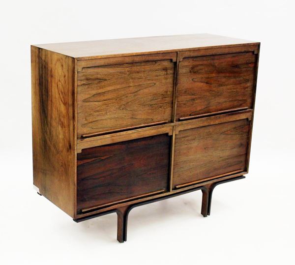 Credenza, anni 60,&nbsp;&nbsp;&nbsp;&nbsp;&nbsp;&nbsp;&nbsp;&nbsp;&nbsp;&nbsp;&nbsp;&nbsp;&nbsp;&nbsp;&nbsp;&nbsp;&nbsp;&nbsp;&nbsp;&nbsp;&nbsp;&nbsp;&nbsp;&nbsp;&nbsp;&nbsp;&nbsp;&nbsp;&nbsp;&nbsp;&nbsp;&nbsp;&nbsp;&nbsp;&nbsp;&nbsp;&nbsp;&nbsp;&nbsp;&nbsp;&nbsp;&nbsp;&nbsp;&nbsp;&nbsp;&nbsp;&nbsp;&nbsp;&nbsp;&nbsp;&nbsp;&nbsp;&nbsp;&nbsp;&nbsp;&nbsp;