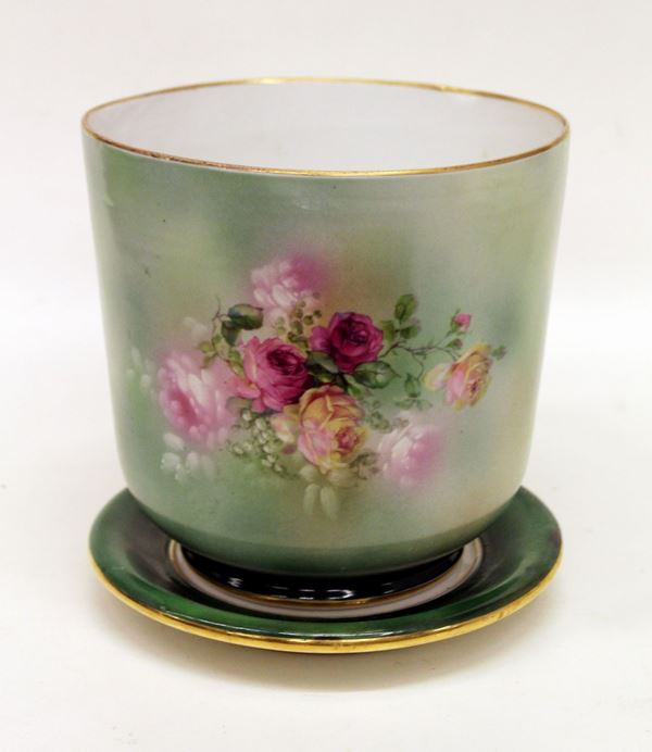Vaso e sottovaso, sec. XX&nbsp;&nbsp;&nbsp;&nbsp;&nbsp;&nbsp;&nbsp;&nbsp;&nbsp;&nbsp;&nbsp;&nbsp;&nbsp;&nbsp;&nbsp;&nbsp;&nbsp;&nbsp;&nbsp;&nbsp;&nbsp;&nbsp;&nbsp;&nbsp;&nbsp;&nbsp;&nbsp;&nbsp;&nbsp;&nbsp;&nbsp;&nbsp;&nbsp;&nbsp;&nbsp;&nbsp;&nbsp;&nbsp;&nbsp;&nbsp;&nbsp;&nbsp;&nbsp;&nbsp;&nbsp;&nbsp;&nbsp;&nbsp;&nbsp;