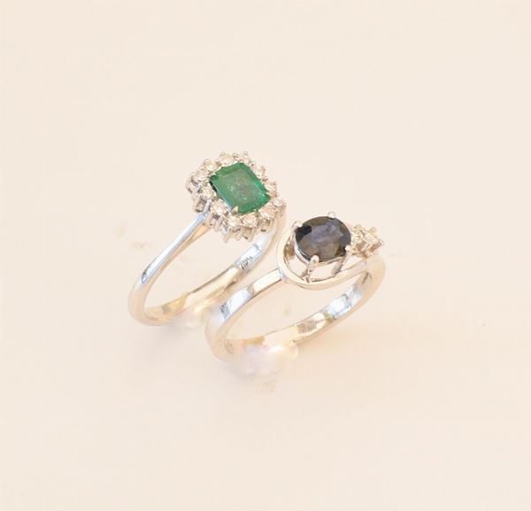 DUE ANELLI IN ORO BIANCO KT 18 , DIAMANTI, SMERALDO&nbsp;&nbsp;&nbsp;&nbsp;&nbsp;&nbsp;&nbsp;&nbsp;&nbsp;&nbsp;&nbsp;&nbsp;&nbsp;&nbsp;&nbsp;&nbsp;&nbsp;&nbsp;&nbsp;&nbsp;&nbsp;&nbsp;&nbsp;