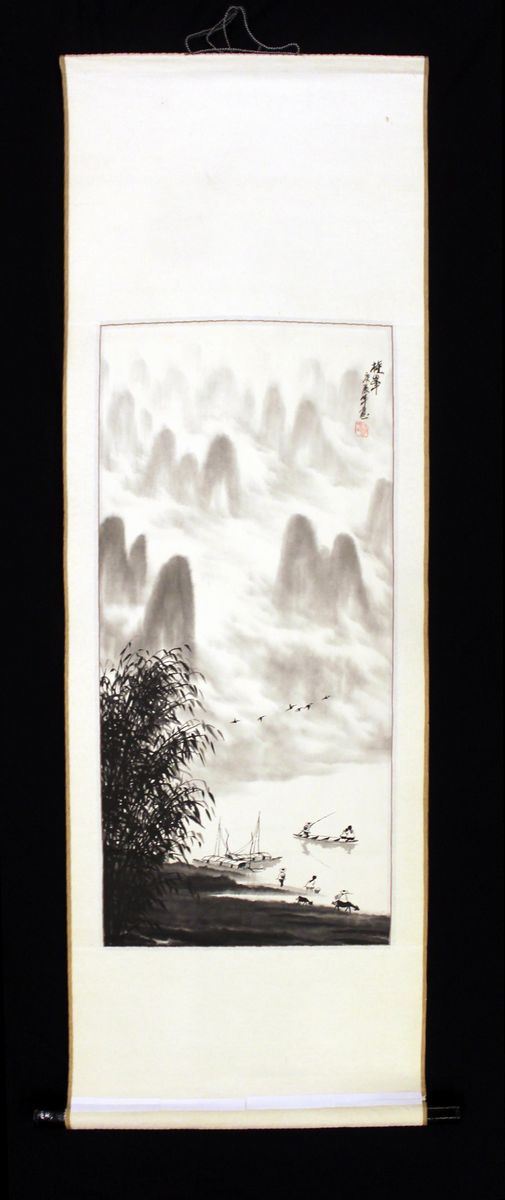 Scroll, arte orientale, sec. XX&nbsp;&nbsp;&nbsp;&nbsp;&nbsp;&nbsp;&nbsp;&nbsp;&nbsp;&nbsp;&nbsp;&nbsp;&nbsp;&nbsp;&nbsp;&nbsp;&nbsp;&nbsp;&nbsp;&nbsp;&nbsp;&nbsp;&nbsp;&nbsp;&nbsp;&nbsp;&nbsp;&nbsp;&nbsp;&nbsp;&nbsp;&nbsp;&nbsp;&nbsp;&nbsp;&nbsp;&nbsp;&nbsp;&nbsp;&nbsp;&nbsp;&nbsp;&nbsp;