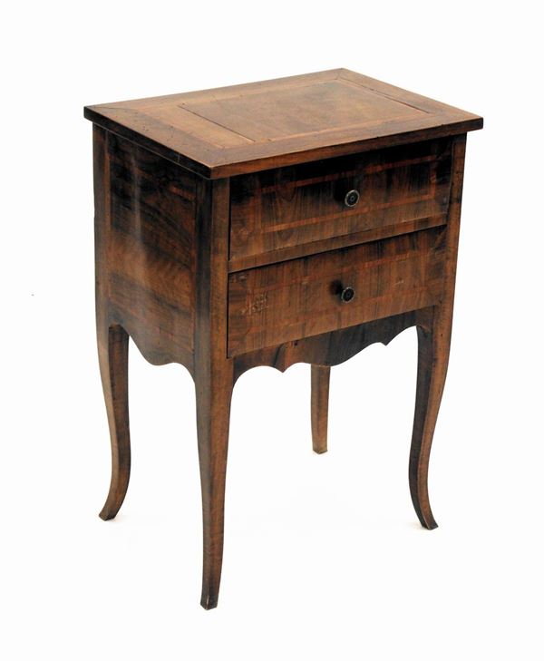 Comodino, in stile 700                                                    
