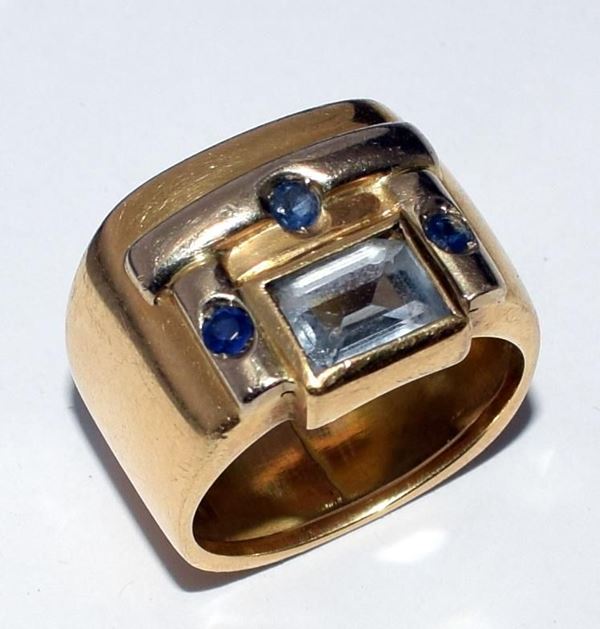 ANELLO IN ORO GIALLO KT 18, ZAFFIRI E TOPAZIO&nbsp;&nbsp;&nbsp;&nbsp;&nbsp;&nbsp;&nbsp;&nbsp;&nbsp;&nbsp;&nbsp;&nbsp;&nbsp;&nbsp;&nbsp;&nbsp;&nbsp;&nbsp;&nbsp;&nbsp;&nbsp;&nbsp;&nbsp;&nbsp;&nbsp;&nbsp;&nbsp;&nbsp;&nbsp;