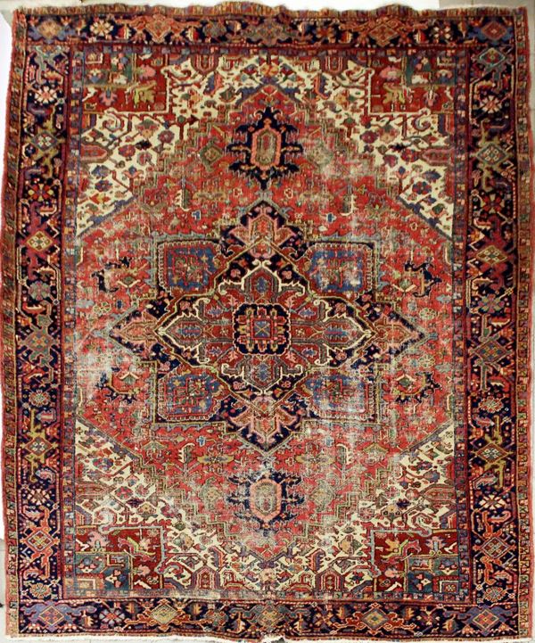 Tappeto persiano Heritz, di vecchia manifattura,&nbsp;&nbsp;&nbsp;&nbsp;&nbsp;&nbsp;&nbsp;&nbsp;&nbsp;&nbsp;&nbsp;&nbsp;&nbsp;&nbsp;&nbsp;&nbsp;&nbsp;&nbsp;&nbsp;&nbsp;&nbsp;&nbsp;&nbsp;&nbsp;&nbsp;&nbsp;  - Asta Opere e Oggetti d'arte antica e Contemporanea, Gioielli - Poggio Bracciolini Casa d'Aste