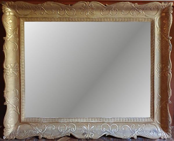 Specchiera, inizi sec. XX                                                   - Asta Opere e Oggetti d'arte antica e Contemporanea, Gioielli - Poggio Bracciolini Casa d'Aste