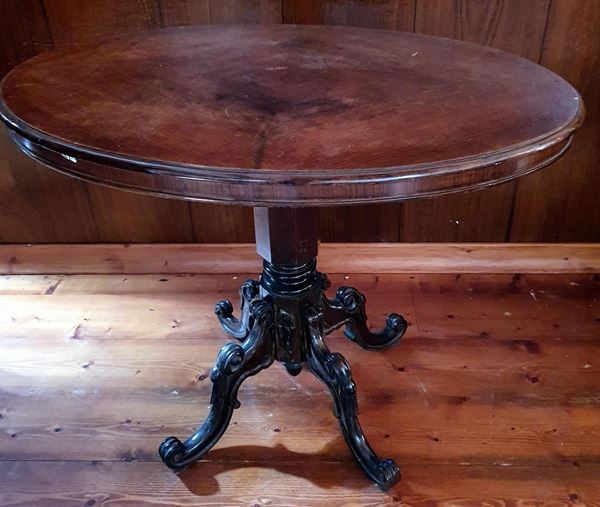 Tavolino, sec. XIX                                                          - Asta Opere e Oggetti d'arte antica e Contemporanea, Gioielli - Poggio Bracciolini Casa d'Aste