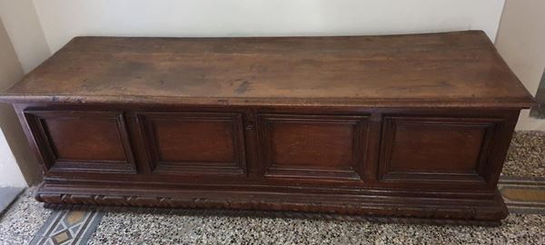 Cassapanca, sec. XVIII&nbsp;&nbsp;&nbsp;&nbsp;&nbsp;&nbsp;&nbsp;&nbsp;&nbsp;&nbsp;&nbsp;&nbsp;&nbsp;&nbsp;&nbsp;&nbsp;&nbsp;&nbsp;&nbsp;&nbsp;&nbsp;&nbsp;&nbsp;&nbsp;&nbsp;&nbsp;&nbsp;&nbsp;&nbsp;&nbsp;&nbsp;&nbsp;&nbsp;&nbsp;&nbsp;&nbsp;&nbsp;&nbsp;&nbsp;&nbsp;&nbsp;&nbsp;&nbsp;&nbsp;&nbsp;&nbsp;&nbsp;&nbsp;&nbsp;&nbsp;&nbsp;&nbsp;