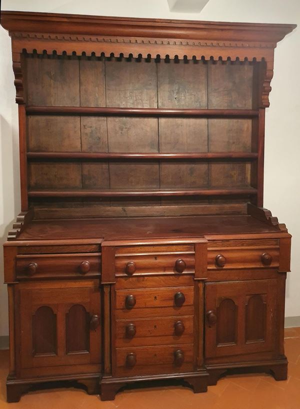 Credenza, Inghilterra, sec. XIX&nbsp;&nbsp;&nbsp;&nbsp;&nbsp;&nbsp;&nbsp;&nbsp;&nbsp;&nbsp;&nbsp;&nbsp;&nbsp;&nbsp;&nbsp;&nbsp;&nbsp;&nbsp;&nbsp;&nbsp;&nbsp;&nbsp;&nbsp;&nbsp;&nbsp;&nbsp;&nbsp;&nbsp;&nbsp;&nbsp;&nbsp;&nbsp;&nbsp;&nbsp;&nbsp;&nbsp;&nbsp;&nbsp;&nbsp;&nbsp;&nbsp;&nbsp;&nbsp;
