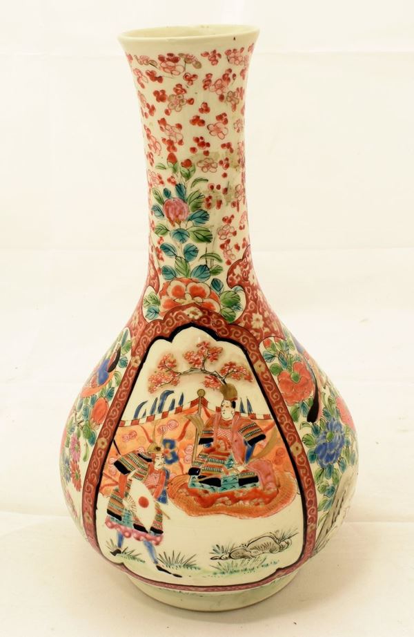 



Vaso arte orientale sec. XIX/XX