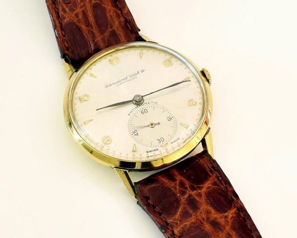 



OROLOGIO DA POLSO INTERNATIOBAL WATCH CO' IN ORO