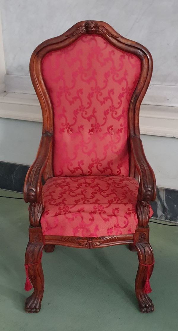 Poltrona, Toscana, Luigi XV, in noce intagliato, braccioli                   - Asta Gioielli, Arredi d'antiquariato, Dipinti dal XVI al XX Secolo e Argenti - Poggio Bracciolini Casa d'Aste