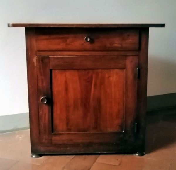Credenzino, sec. XIX, in no e, uno sportello un                            