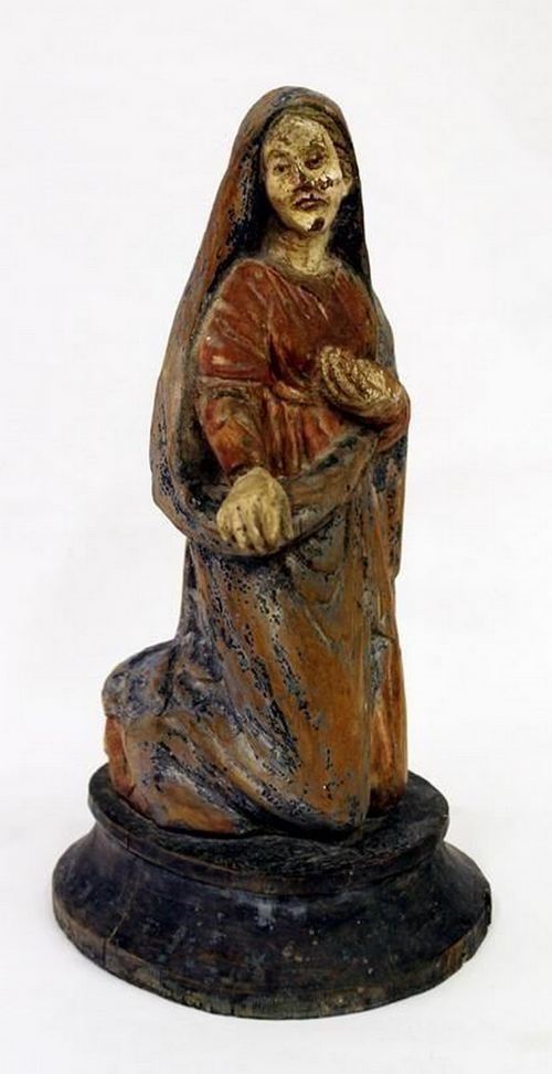 



Scultura, sec. XVIII in legno dipinto in policromia, raffigurante figura femminile genuflessa, su basamento modanato, 