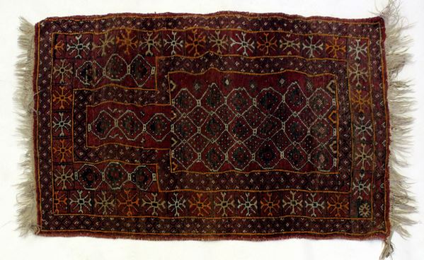 



Tappeto, Baluch, sec. XX  - Asta ARREDI, OGGETTI D'ARTE, GIOIELLI E ARGENTI - Poggio Bracciolini Casa d'Aste