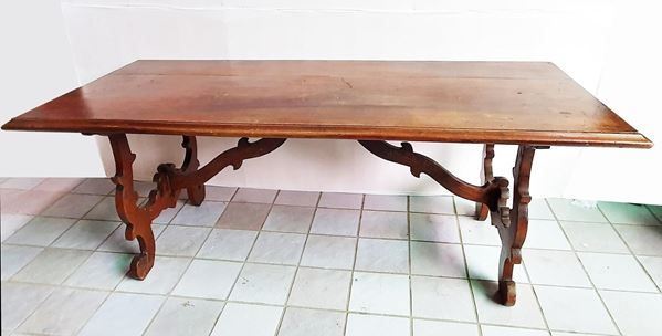 



Tavolo fratina, sec. XX   - Asta ARREDI DA UNA VILLA FIORENTINA, GIOIELLI, ARGENTI E DIPINTI - Poggio Bracciolini Casa d'Aste