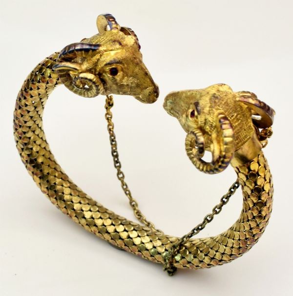 



BRACCIALE 