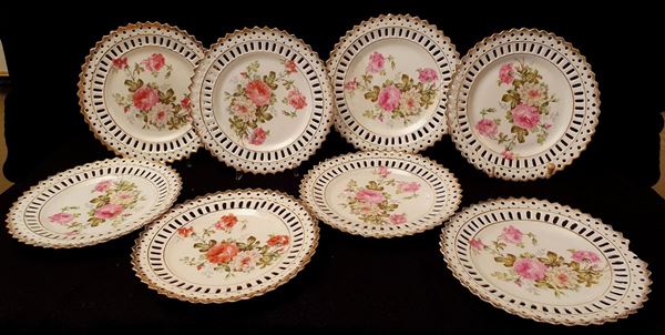



Otto piatti, inizio sec. XX  - Asta GIOIELLI, ARGENTI, ARREDI, OGGETTI D'ARTE E DIPINTI - Poggio Bracciolini Casa d'Aste
