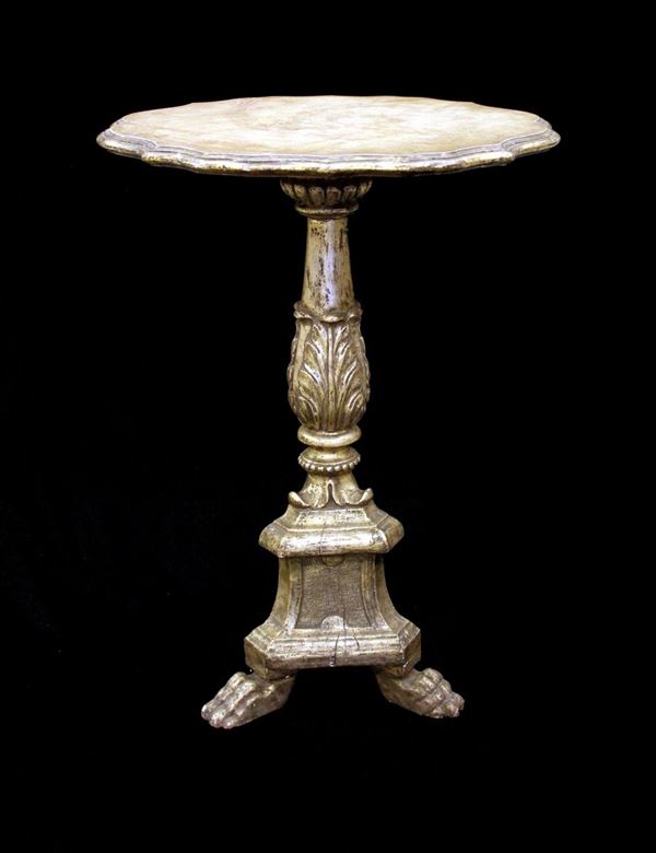 



Tavolino in stile 700  - Asta Collectibles, Arredi antichi e Contemporanei e Gioielli - Poggio Bracciolini Casa d'Aste