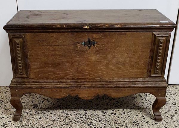 



Piccola cassina, sec. XIX  - Asta ARREDI DA UNA VILLA FIORENTINA, GIOIELLI, ARGENTI E DIPINTI - Poggio Bracciolini Casa d'Aste
