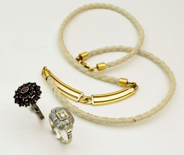 



ANELLO IN ORO BIANCO 18KT E DIAMANTE