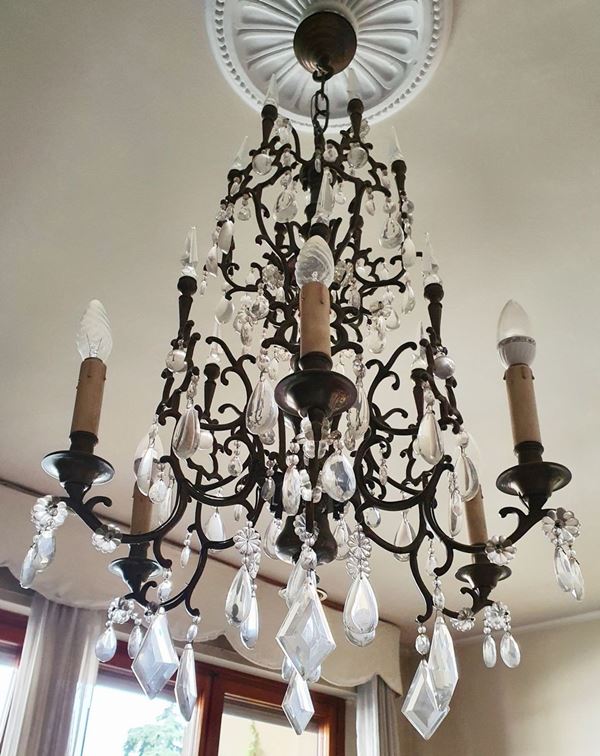 



Lampadario e coppia di applique, sec. XX&nbsp;&nbsp;&nbsp;&nbsp;&nbsp;&nbsp;&nbsp;&nbsp;&nbsp;&nbsp;&nbsp;&nbsp;&nbsp;&nbsp;&nbsp;&nbsp;&nbsp;&nbsp;&nbsp;&nbsp;&nbsp;&nbsp;&nbsp;&nbsp;&nbsp;&nbsp;&nbsp;&nbsp;&nbsp;&nbsp;&nbsp;&nbsp;&nbsp;&nbsp; 