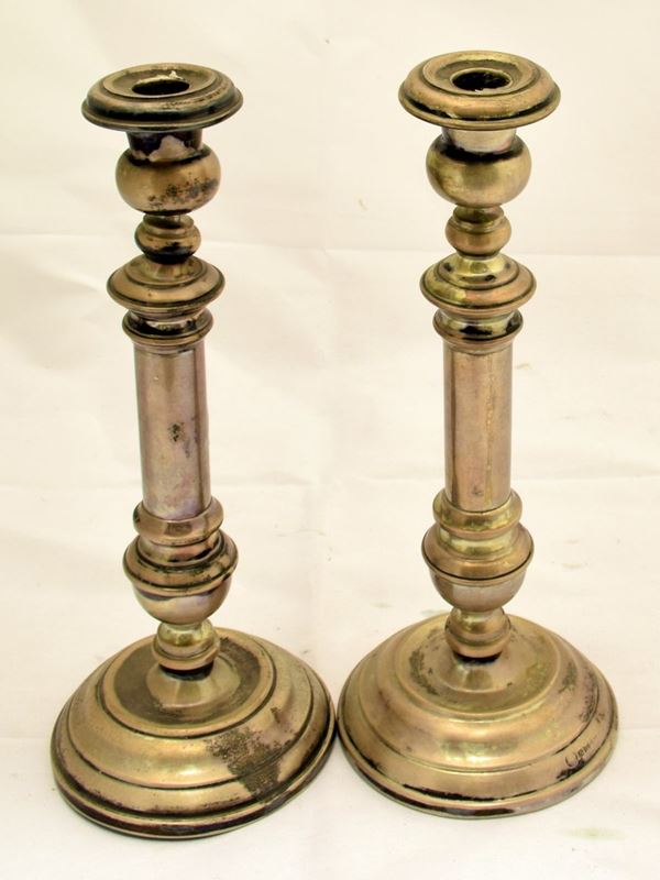 



COPPIA CANDELIERI BRANDIMARTE  - Asta Antiquariato e Sculture, Gioielli e Collezionismo - Poggio Bracciolini Casa d'Aste