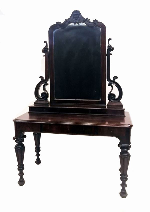 



Toilette, sec. XIX  - Asta Gioielli, Arredi d'antiquariato, Dipinti dal XVI al XX Secolo e Argenti - Poggio Bracciolini Casa d'Aste