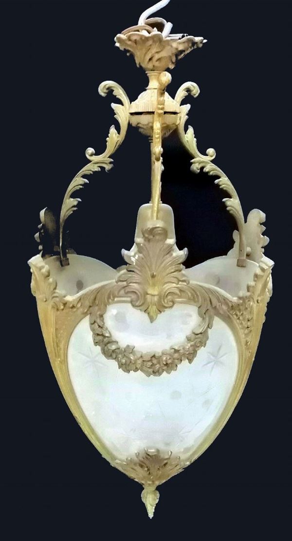 



Lume da soffitto, fine sec. XIX  - Asta Gioielli, Arredi d'antiquariato, Dipinti dal XVI al XX Secolo e Argenti - Poggio Bracciolini Casa d'Aste