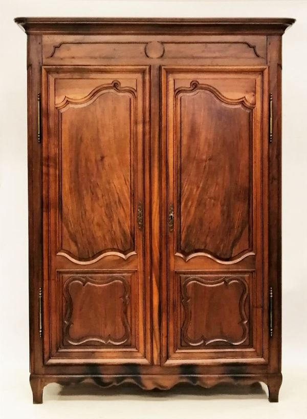 



Armadio, Provenza, fine sec. XVIII