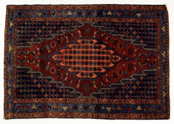 



Tappeto, Turchia, vecchia manifattura  - Asta Collectibles, Arredi antichi e Contemporanei e Gioielli - Poggio Bracciolini Casa d'Aste