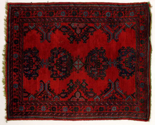 



Tappeto Ushak, sec. XX  - Asta Collectibles, Arredi antichi e Contemporanei e Gioielli - Poggio Bracciolini Casa d'Aste
