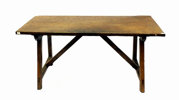 



Tavolo, in stile 500,  - Asta Gioielli, Arredi d'antiquariato, Dipinti dal XVI al XX Secolo e Argenti - Poggio Bracciolini Casa d'Aste