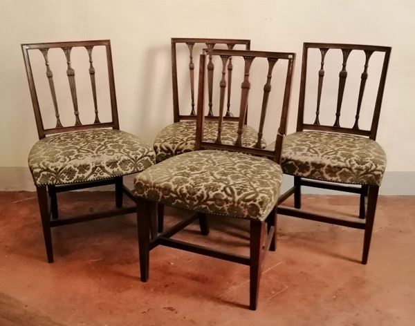 



Quattro sedie, Inghilterra, sec. XIX  - Asta Collectibles, Arredi antichi e Contemporanei e Gioielli - Poggio Bracciolini Casa d'Aste