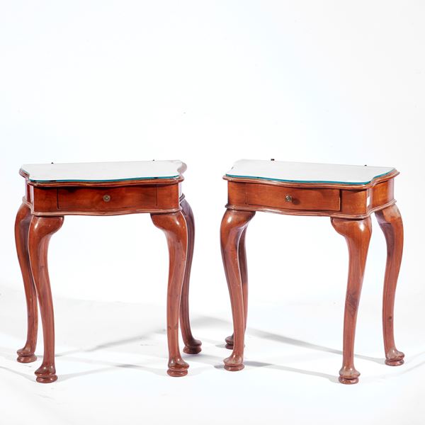 



Comodino, in stile 700  - Asta Gioielli, Arredi d'antiquariato, Dipinti dal XVI al XX Secolo e Argenti - Poggio Bracciolini Casa d'Aste