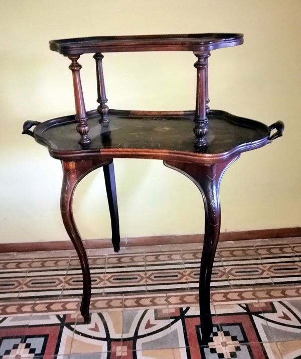 



Gheridon, Inghilterra, sec. XIX  - Asta Collectibles, Arredi antichi e Contemporanei e Gioielli - Poggio Bracciolini Casa d'Aste