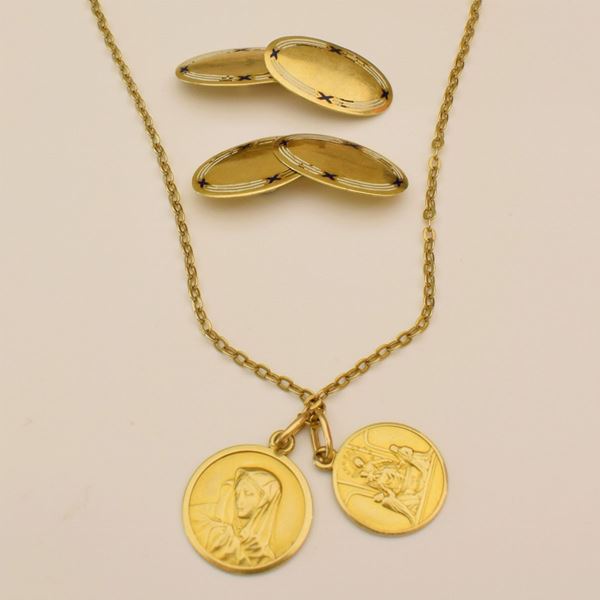 



PAIO DI GEMELLI IN ORO GIALLO KT 18