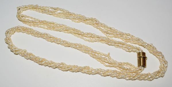 



COLLANA TORCHON DI PERLE DI FIUME