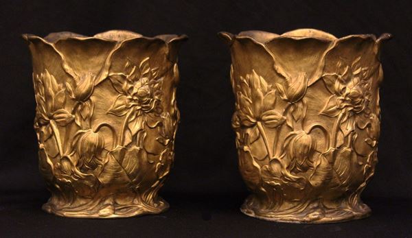 



Coppia di vasi, Liberty,  - Asta Collectibles, Arredi antichi e Contemporanei e Gioielli - Poggio Bracciolini Casa d'Aste