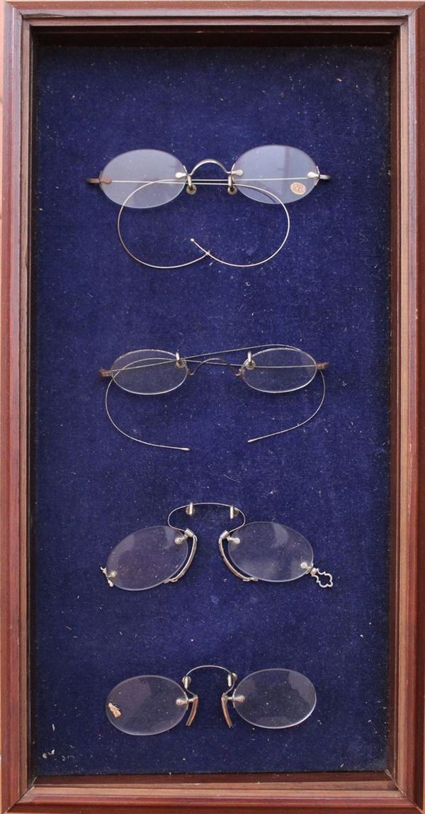 



Serie di quattro occhiali, sec. XIX