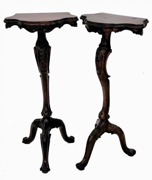 



Coppia di gueridon, in stile veneziano del 700,