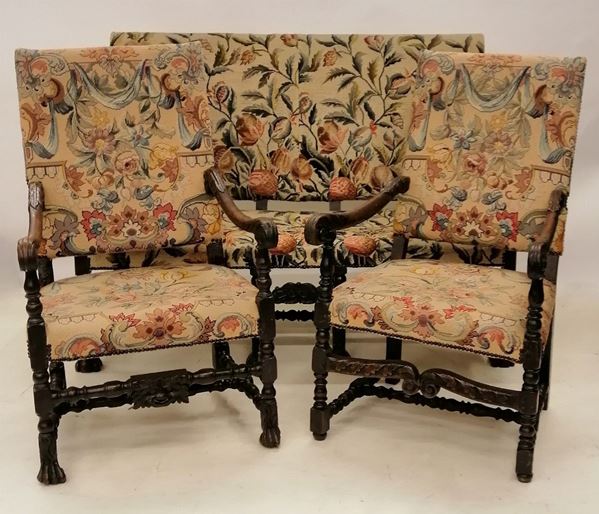 



Divano e due poltrone, sec. XVII  - Asta Antiquariato e Sculture, Gioielli e Collezionismo - Poggio Bracciolini Casa d'Aste